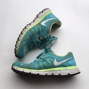 Nike Dual Fushion Running Shoes